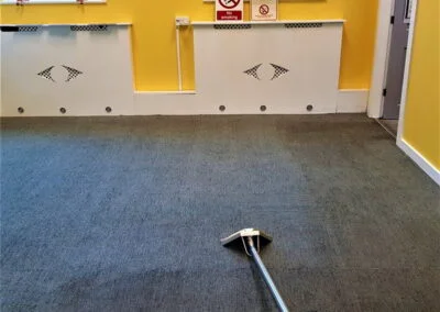 Industrial carpet cleaners in Warrington